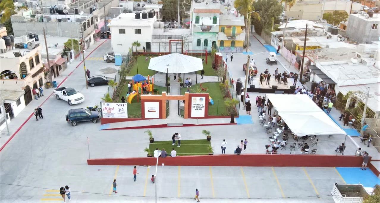 Inauguran obras para familias del Infonavit Viejo en CSL