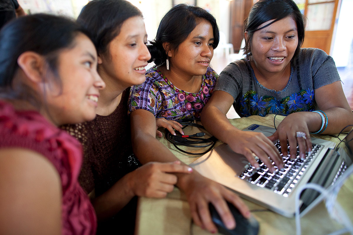 Día Internacional de la Mujer 2023: "Por un mundo digital inclusivo: Innovación y tecnología para la igualdad de género"