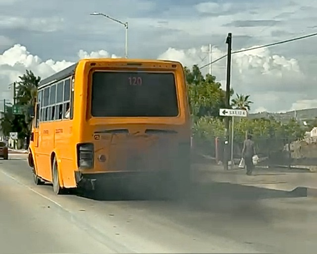 Resistencia a la modernización del transporte público en La Paz