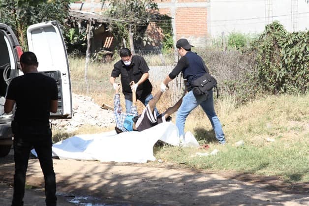 Localizan hombre ejecutado al oriente de Culiacán