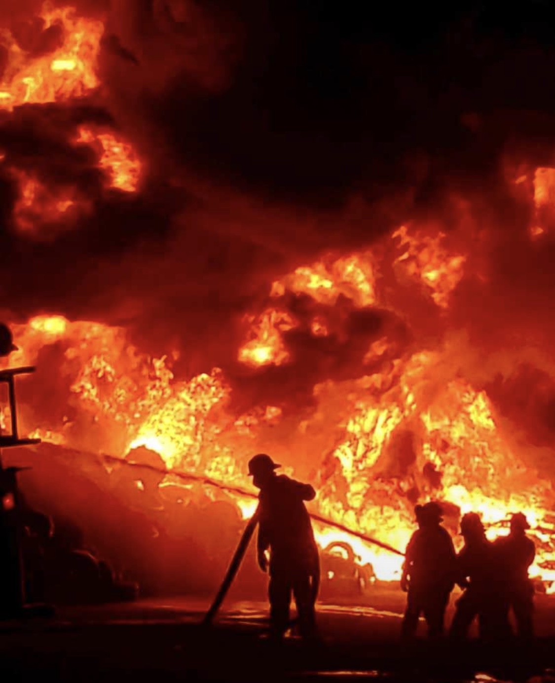 Arde en llamas relleno sanitario de La Paz