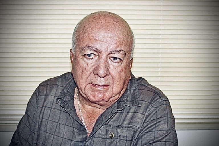 Primo del Gobernador CAMEDA agrede a panadera en Los Cabos